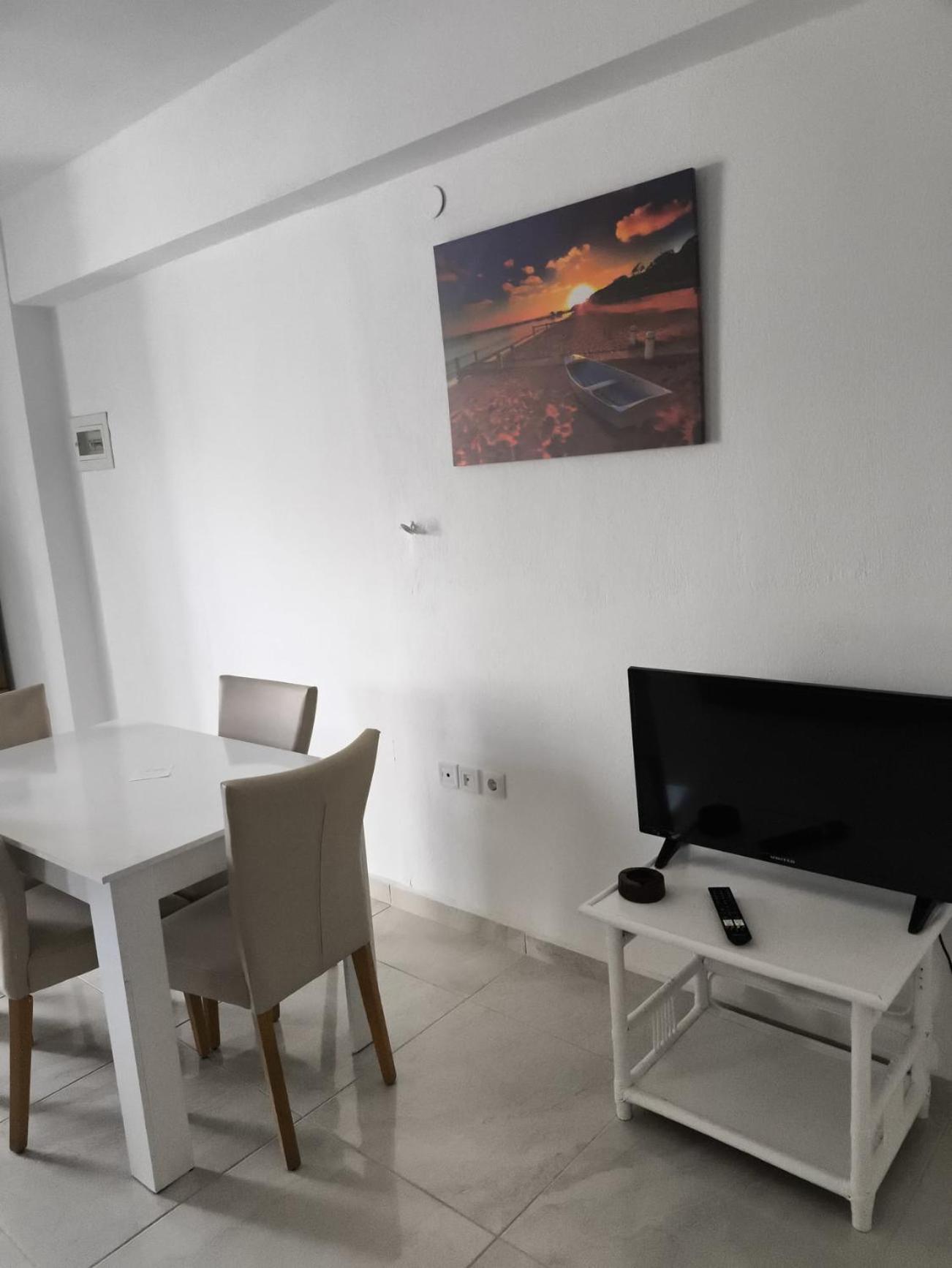 Anna'S Rooms Nea Michaniona Luaran gambar